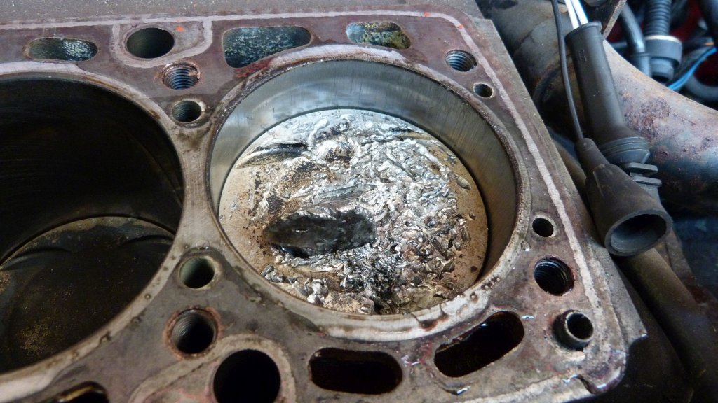 108_Motorschaden Ventilabriss_25-12-2014.jpg