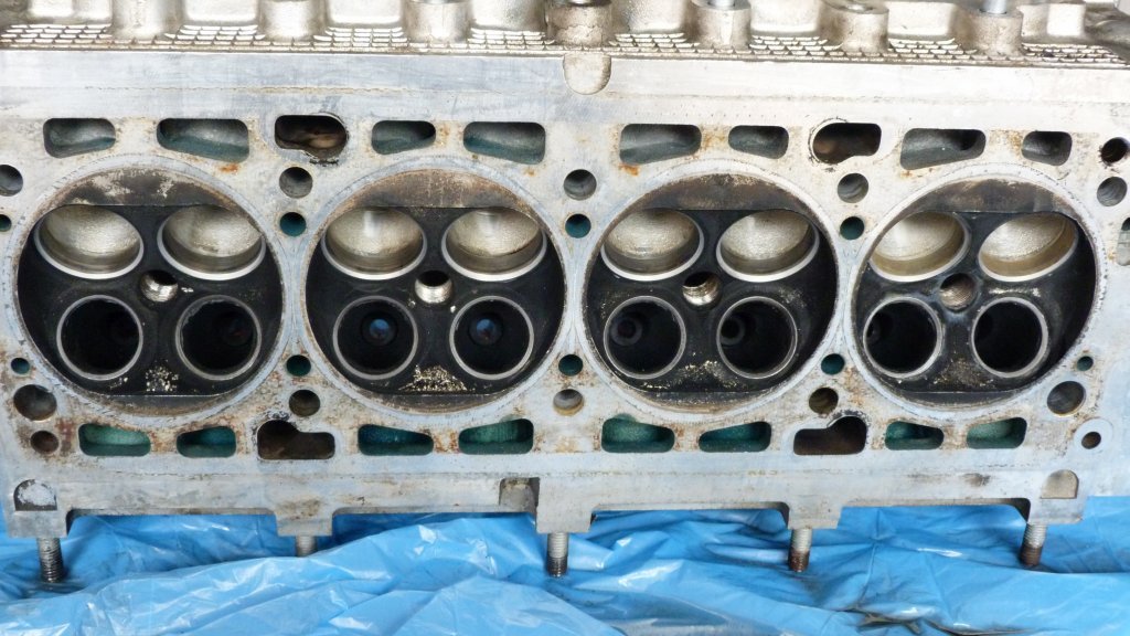 123_Überholung Ersatzmotor_Zylinderkopf_eingeschliffen_05-2015.jpg